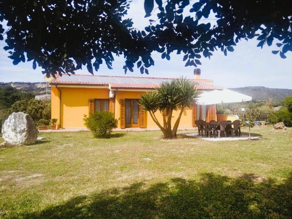 Bed and Breakfast Grotta Delle Fate Ossi Esterno foto