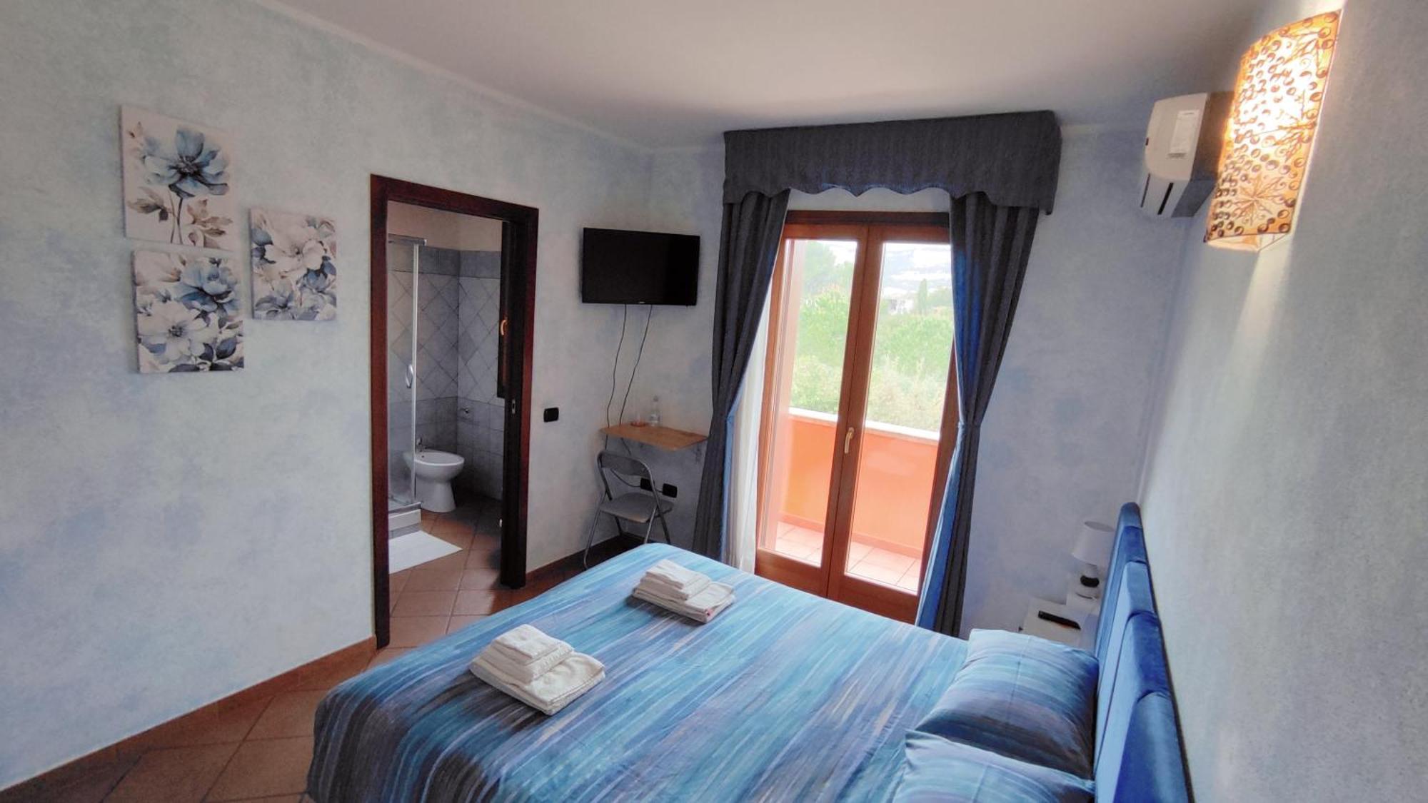 Bed and Breakfast Grotta Delle Fate Ossi Esterno foto
